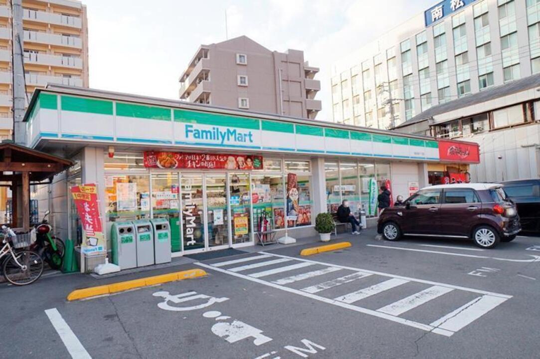 ファミリーマート 朝生田一丁目店