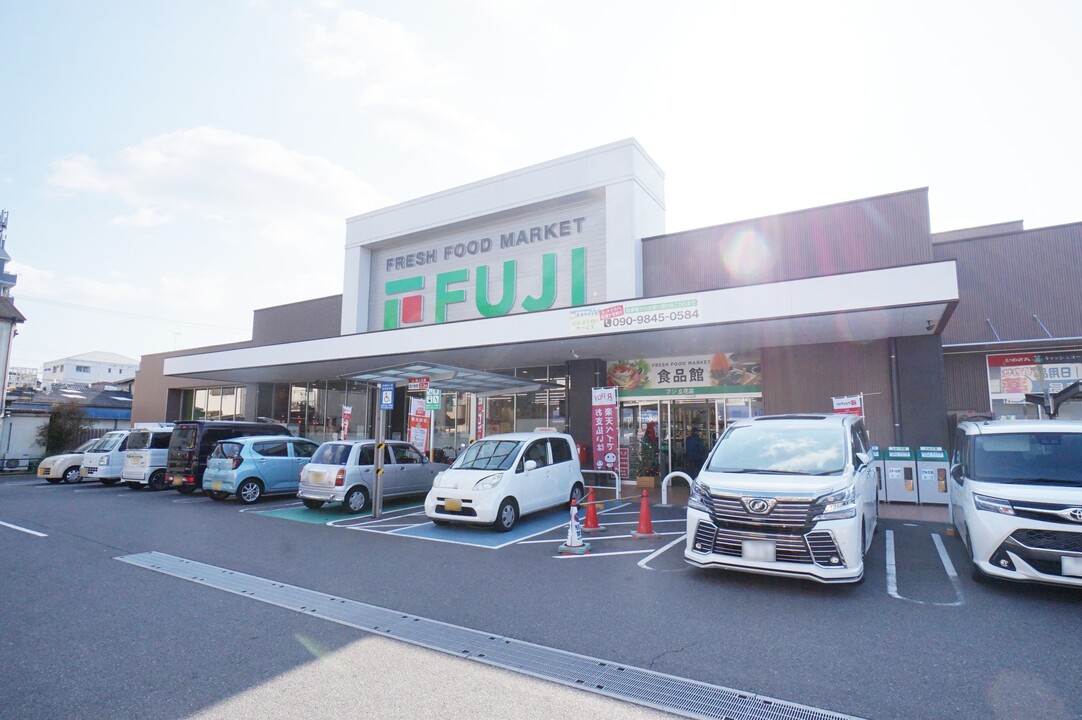 FUJI 立花店