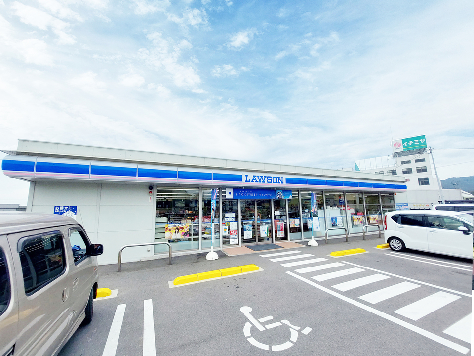 ローソン東温田窪店