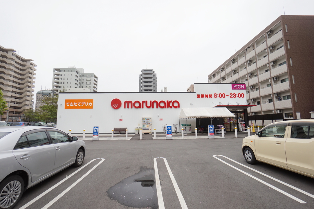 市内電車 本町四丁目駅