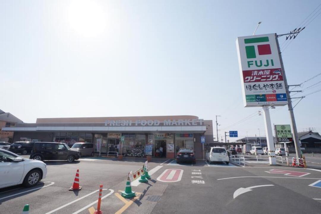 フジ 古川店