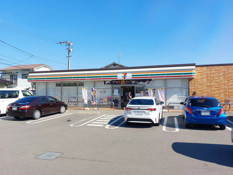 セブン-イレブン 松山富久町店