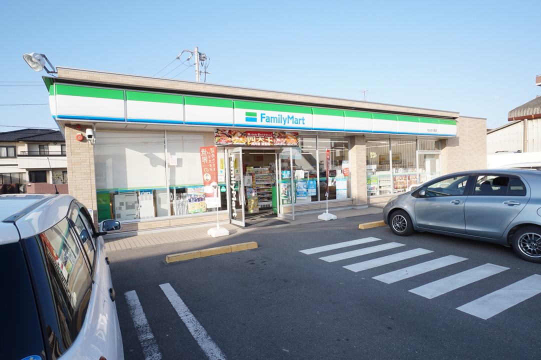 ファミリーマート松山古川西店