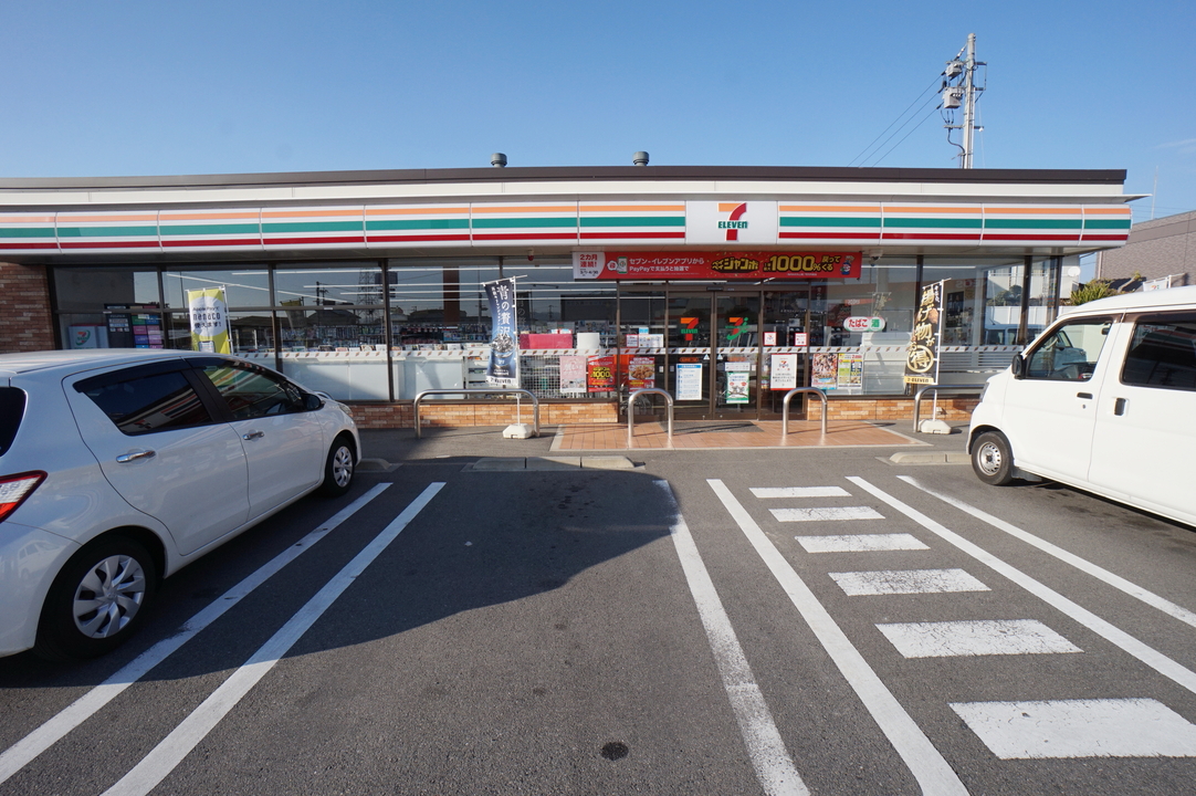 セブン-イレブン 松山保免西１丁目店