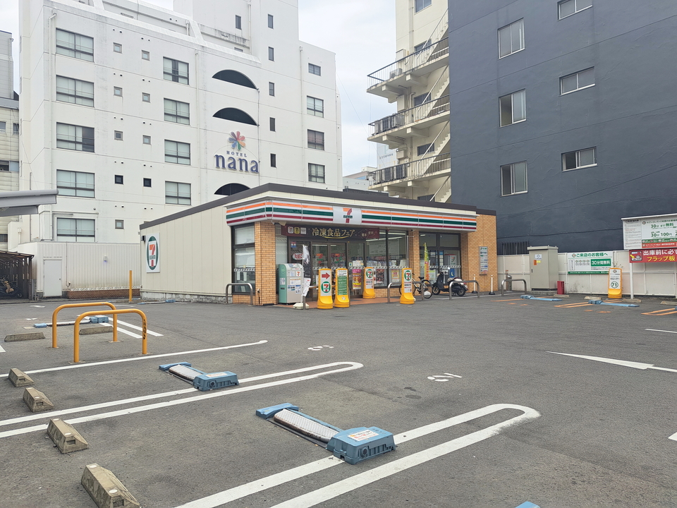 セブン-イレブン 松山一番町1丁目店