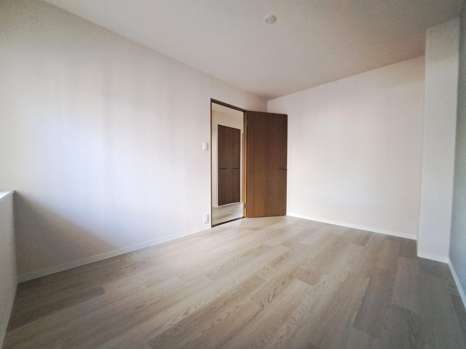 洋室６.１帖