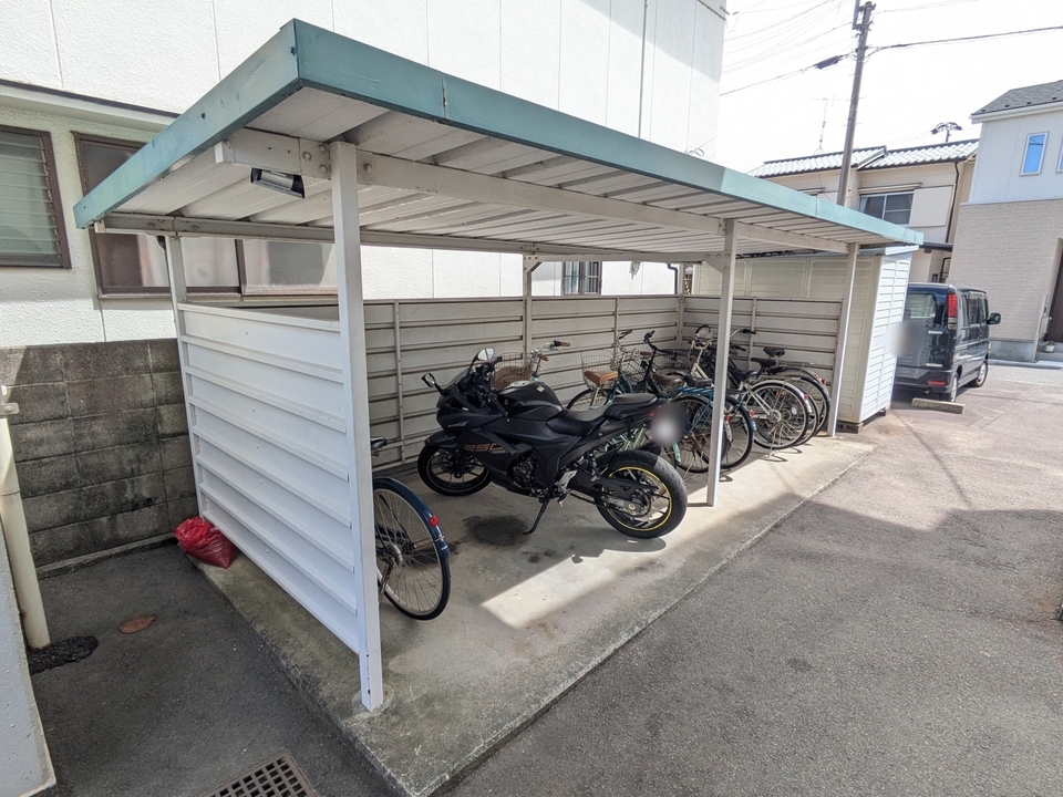 駐輪場