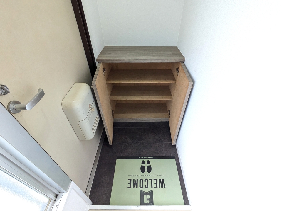 シューズボックス