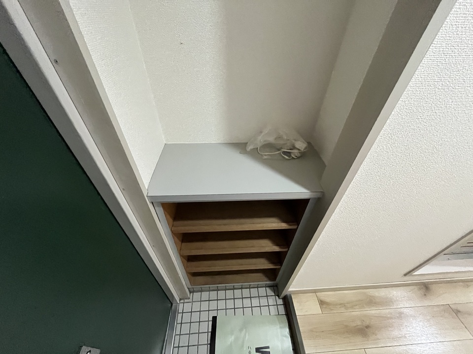 シューズボックス