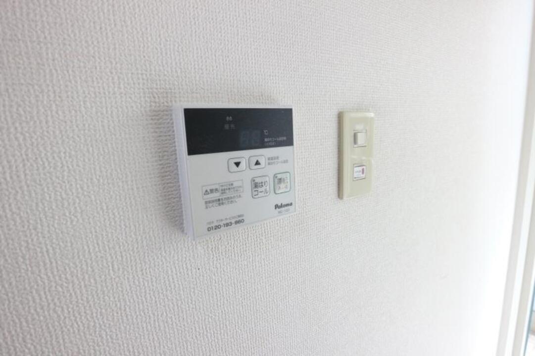 給湯パネル