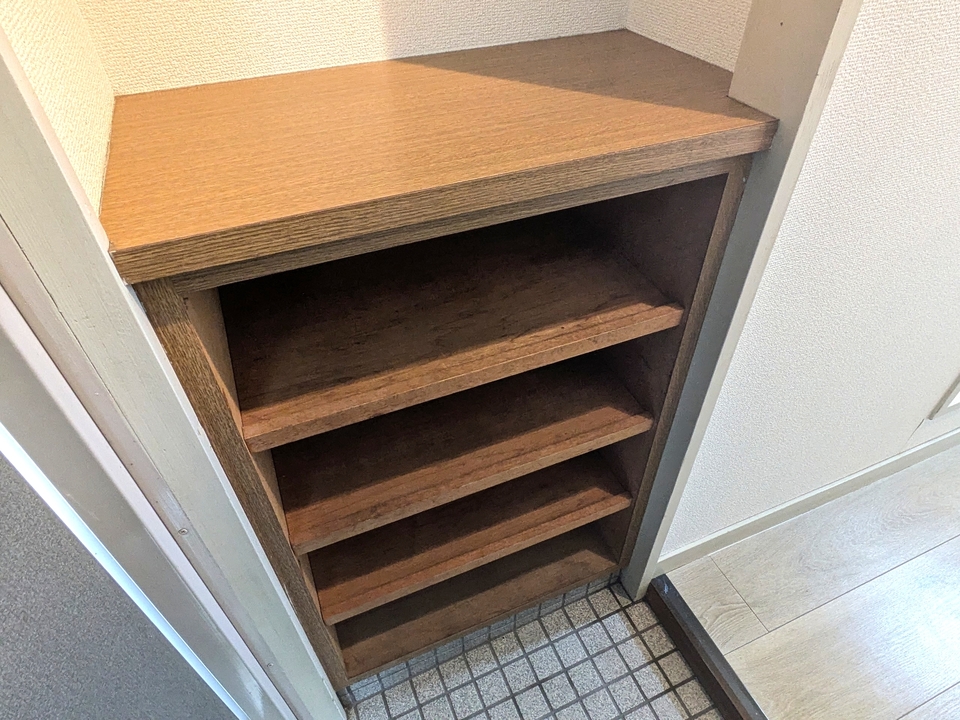 シューズボックス