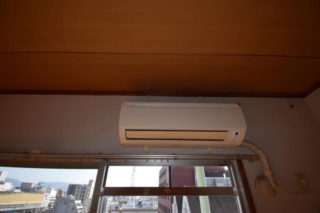 エアコン