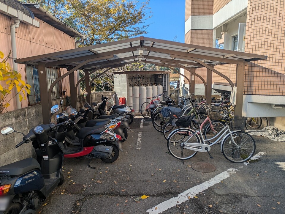 駐輪場