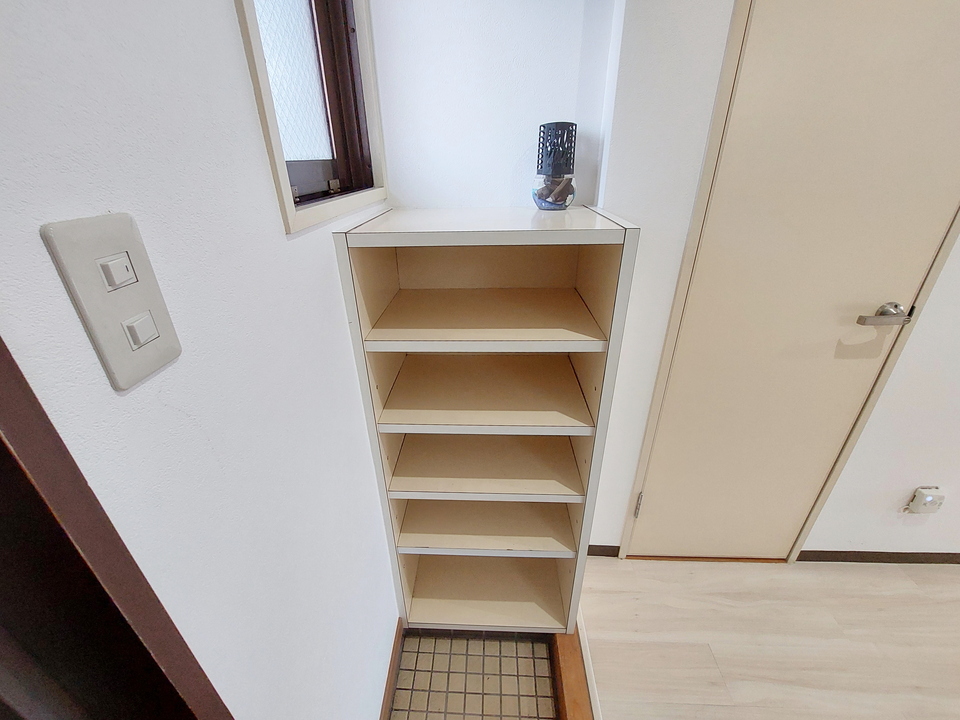 シューズボックス