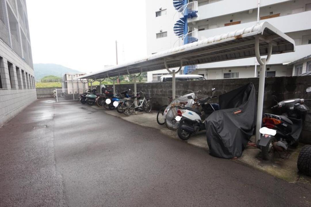 駐輪場
