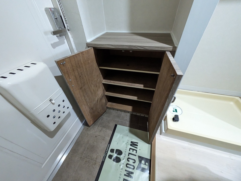 シューズボックス