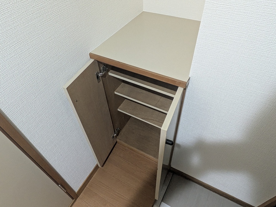 シューズボックス