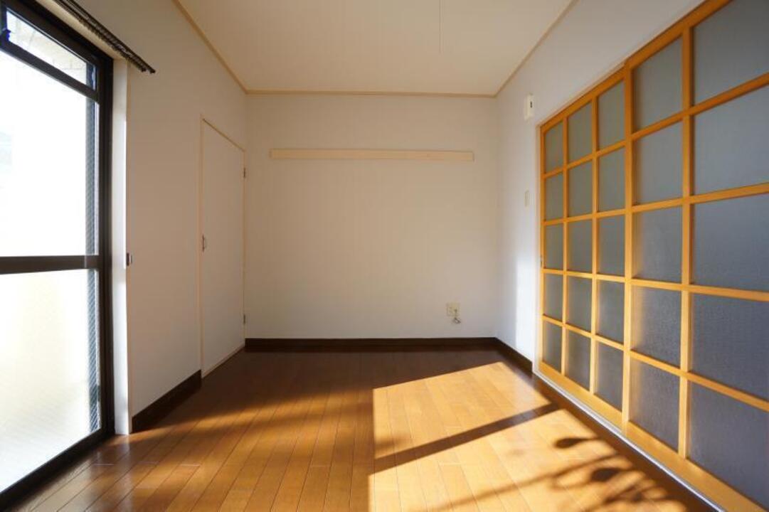 洋室