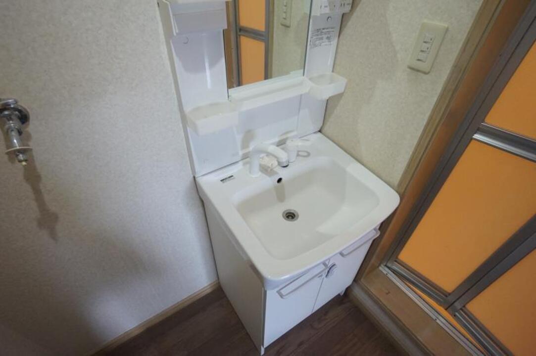 シャンプードレッサー