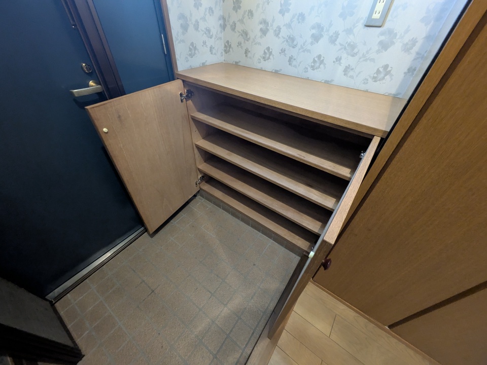 シューズボックス
