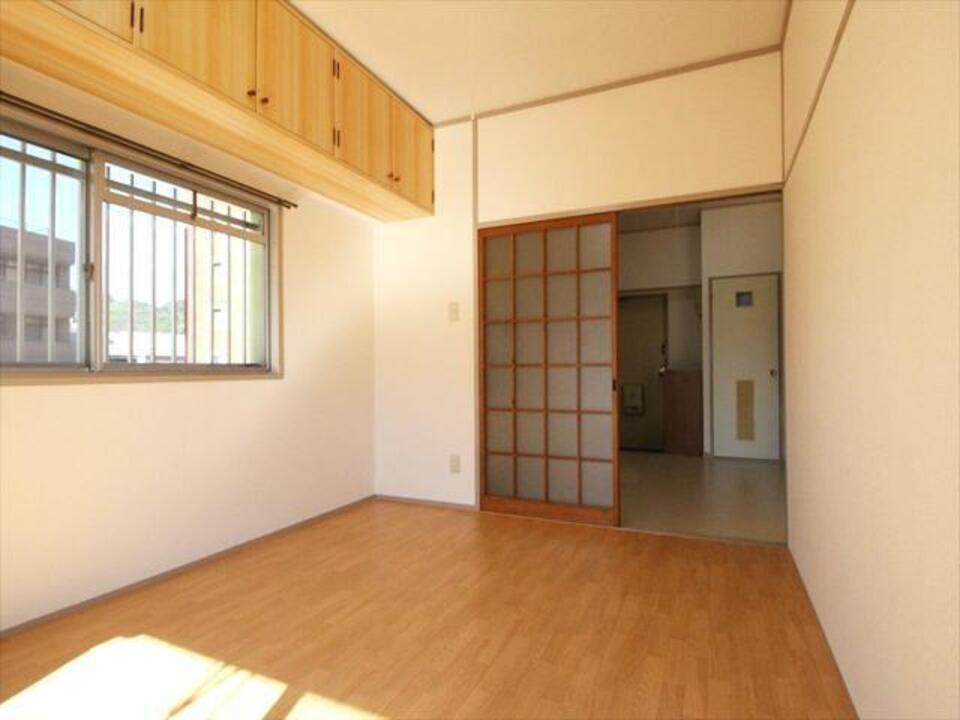 洋室