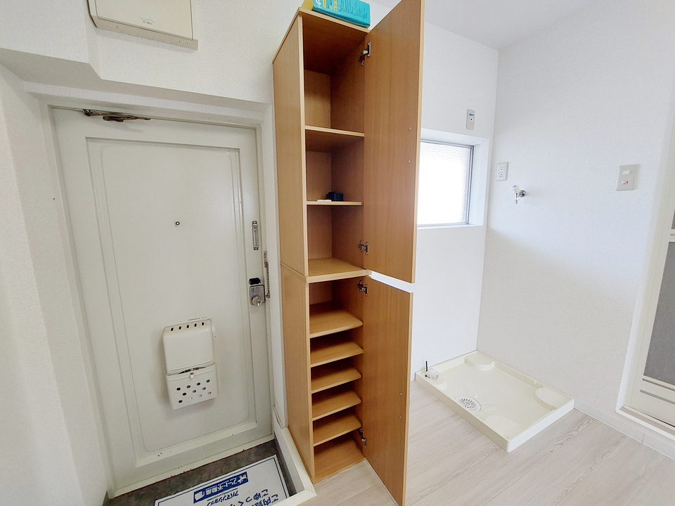 シューズボックス