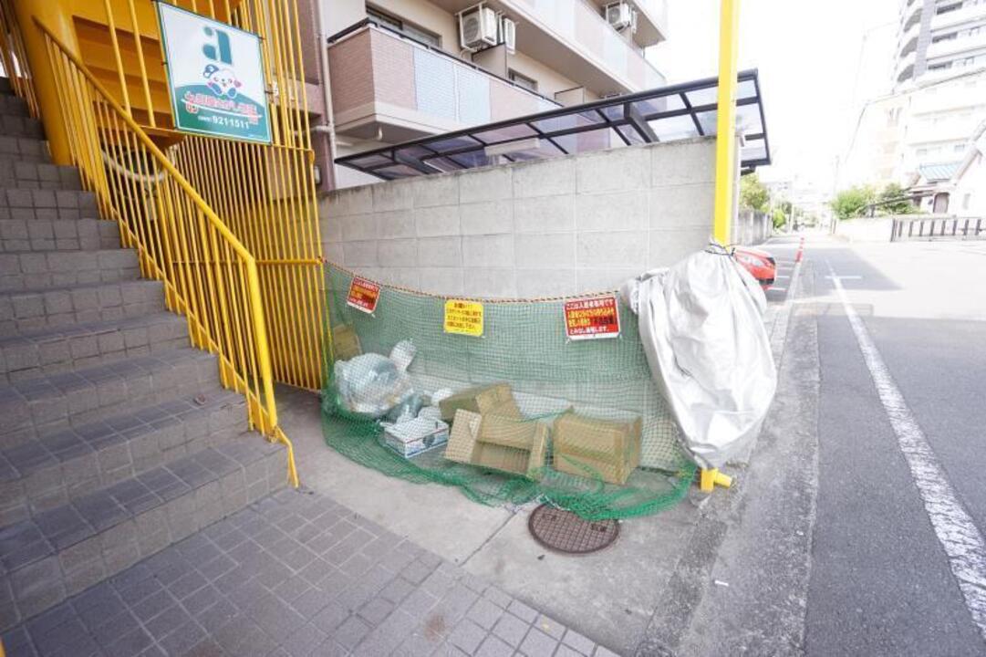 ゴミステーション