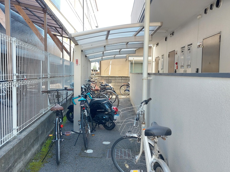 駐輪場