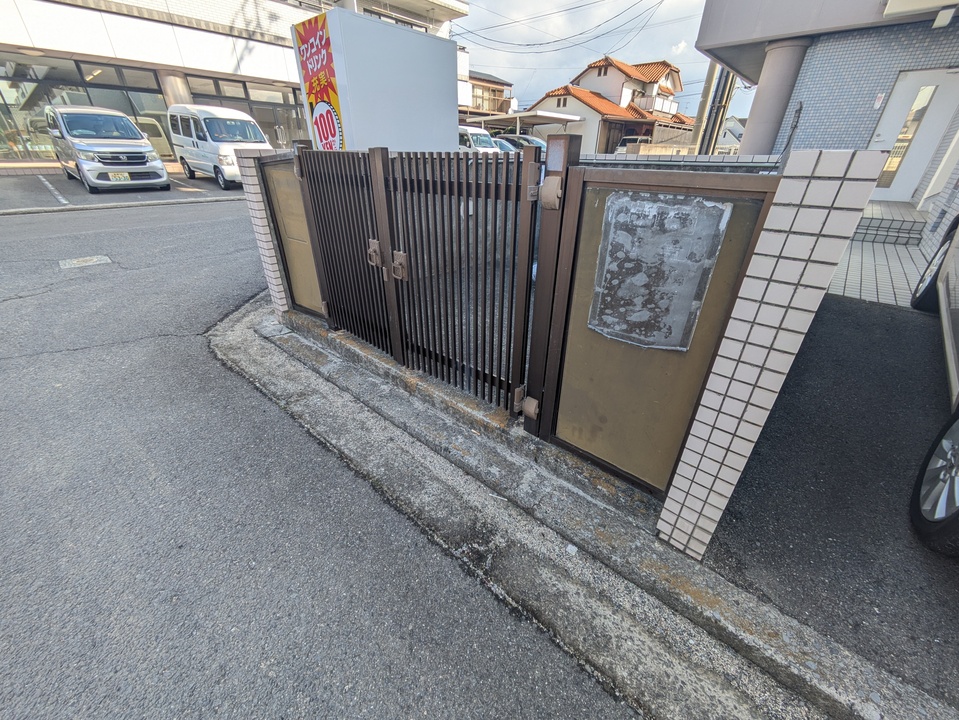 ゴミステーション