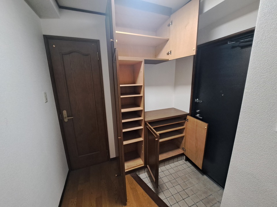 シューズボックス