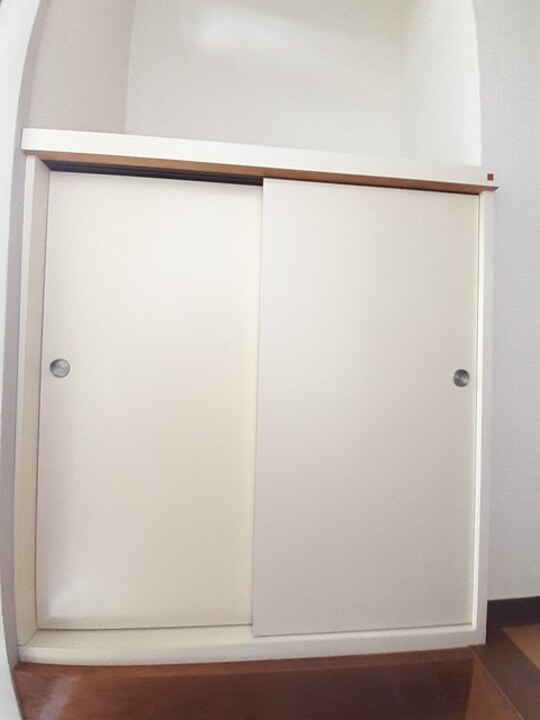 シューズボックス