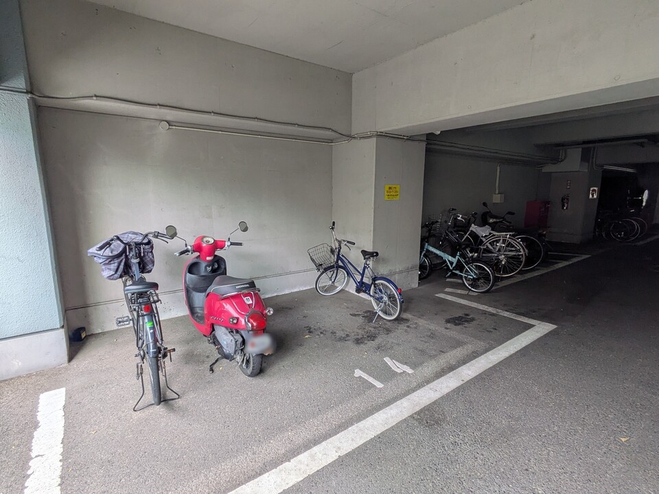 駐輪場
