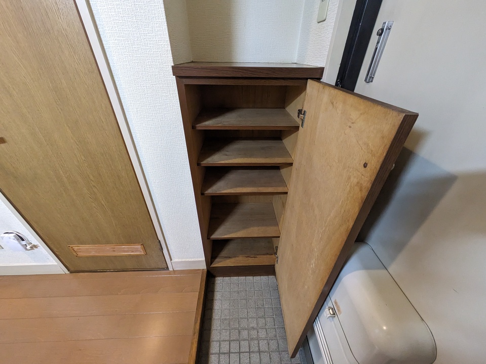 シューズボックス