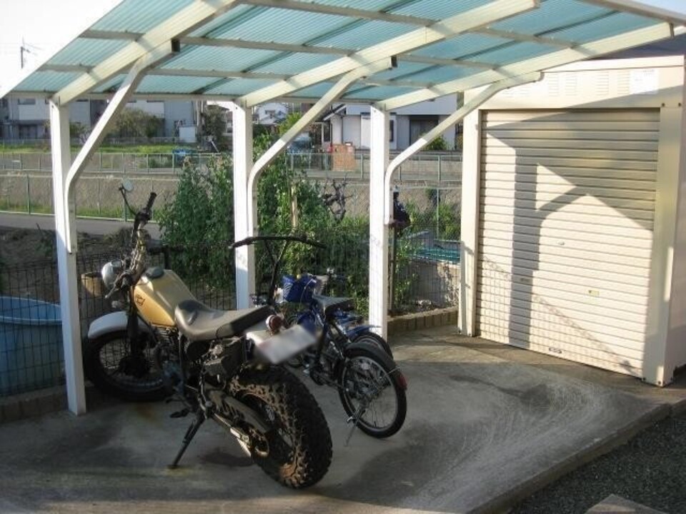 駐輪場