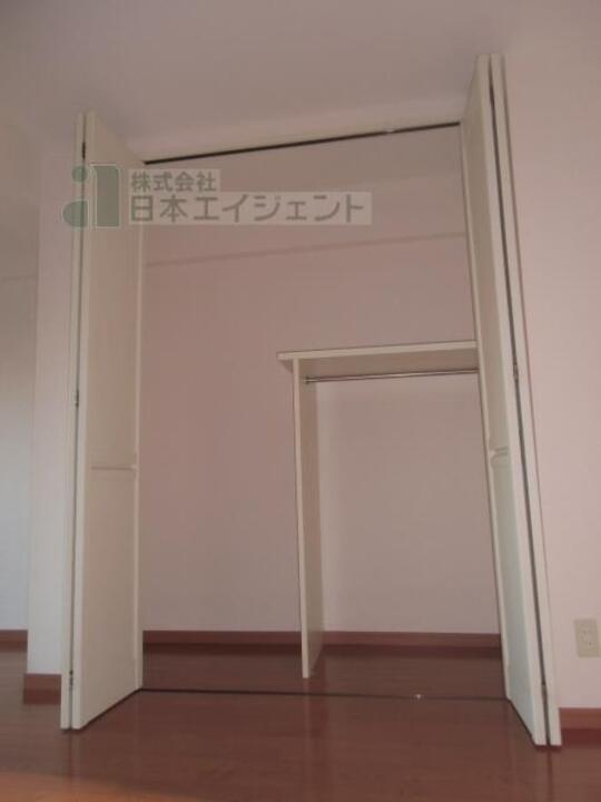 クローゼット
