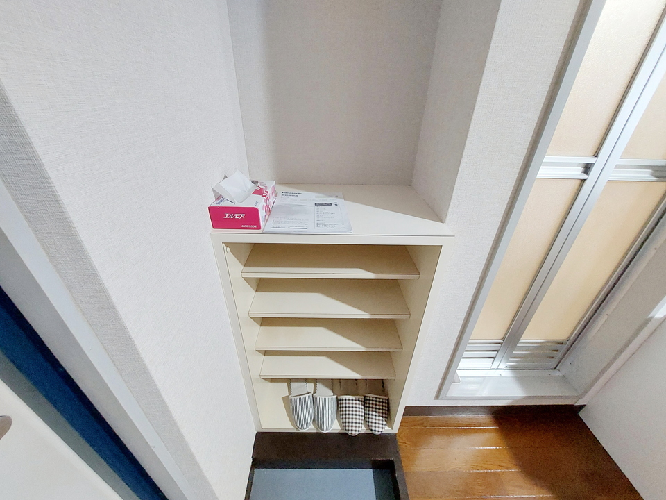 シューズボックス