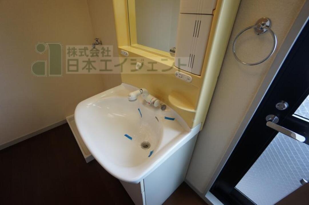 シャンプードレッサー