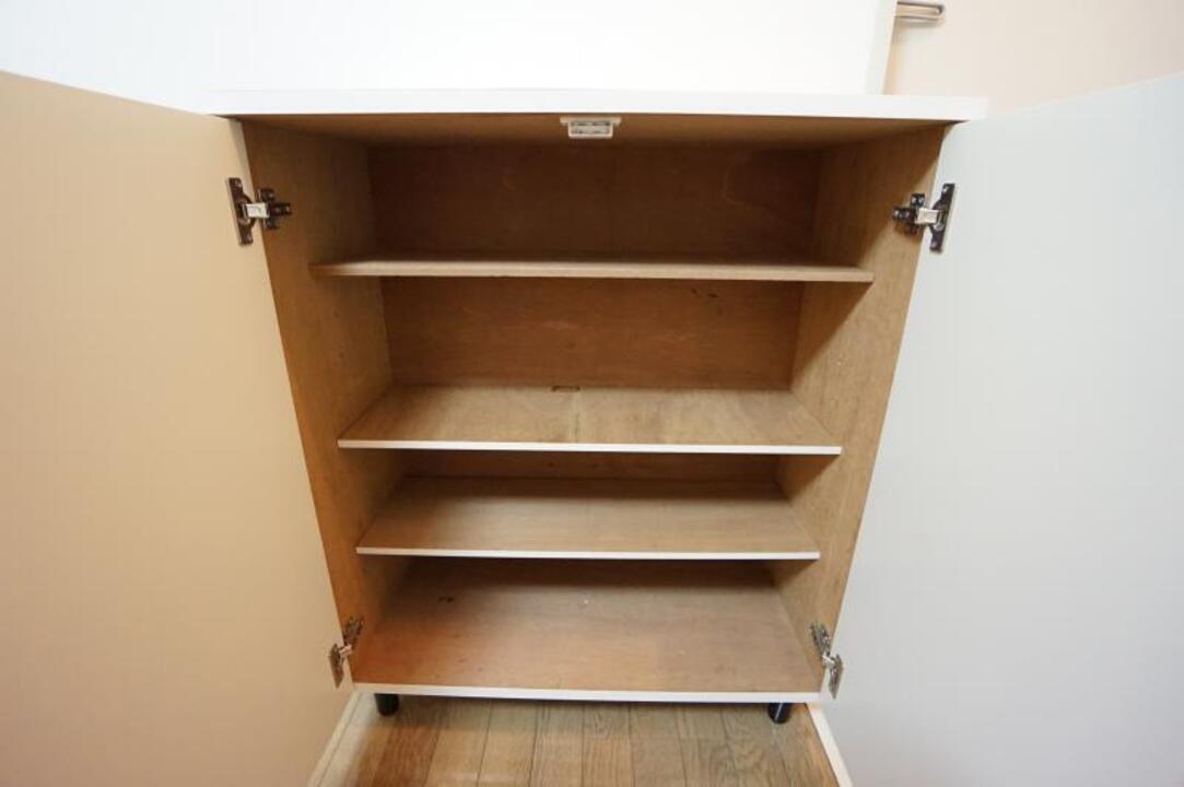 シューズボックス