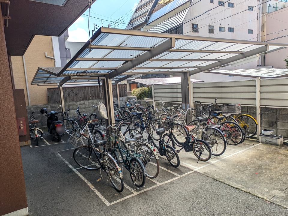 駐輪場
