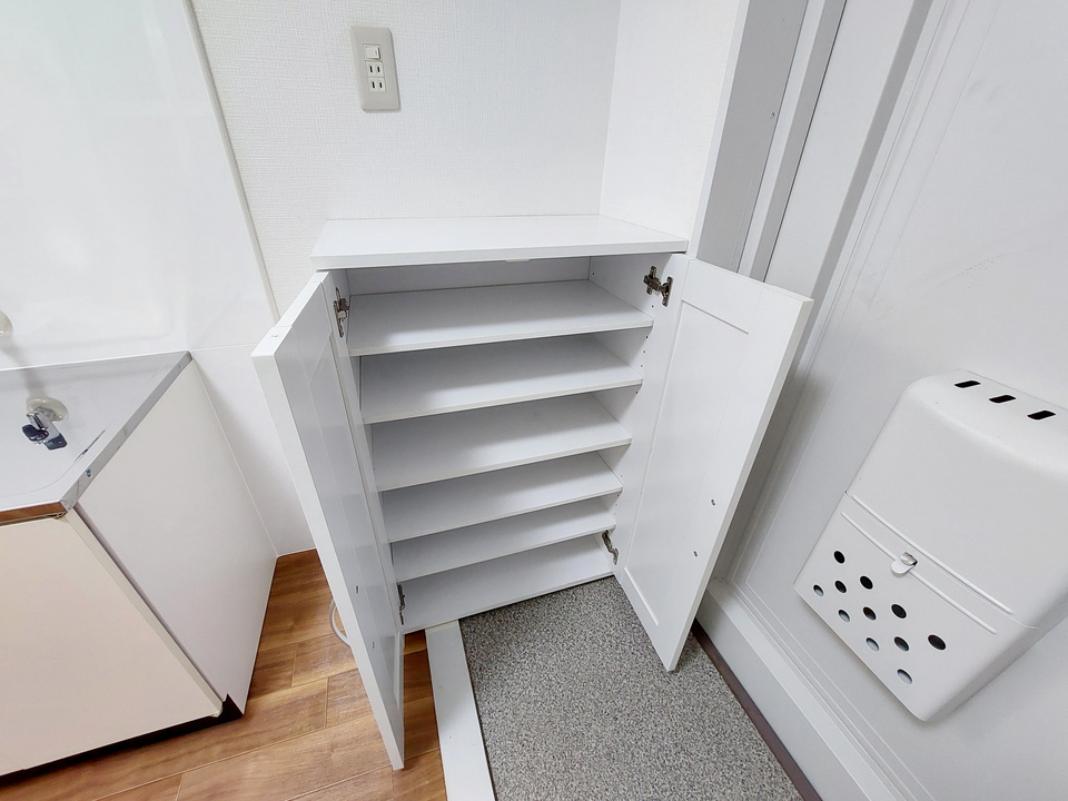 シューズボックス