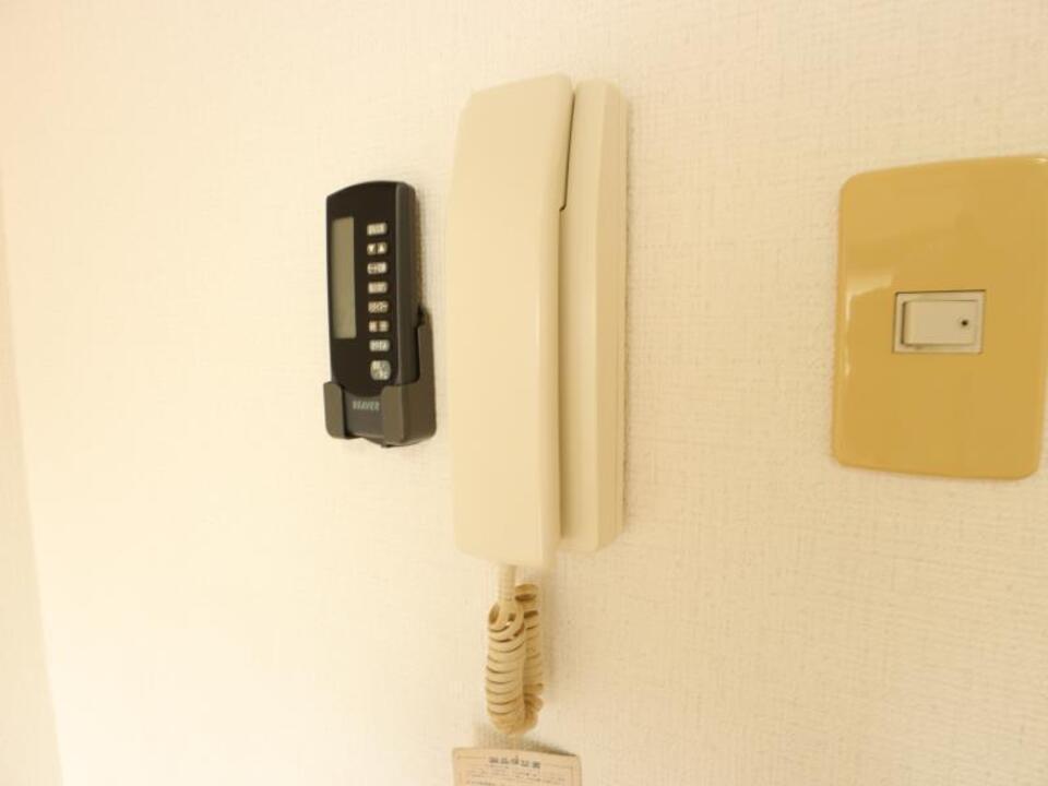 インターホン