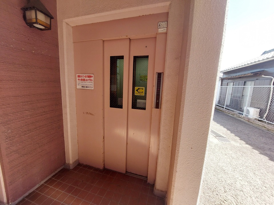 エレベーター