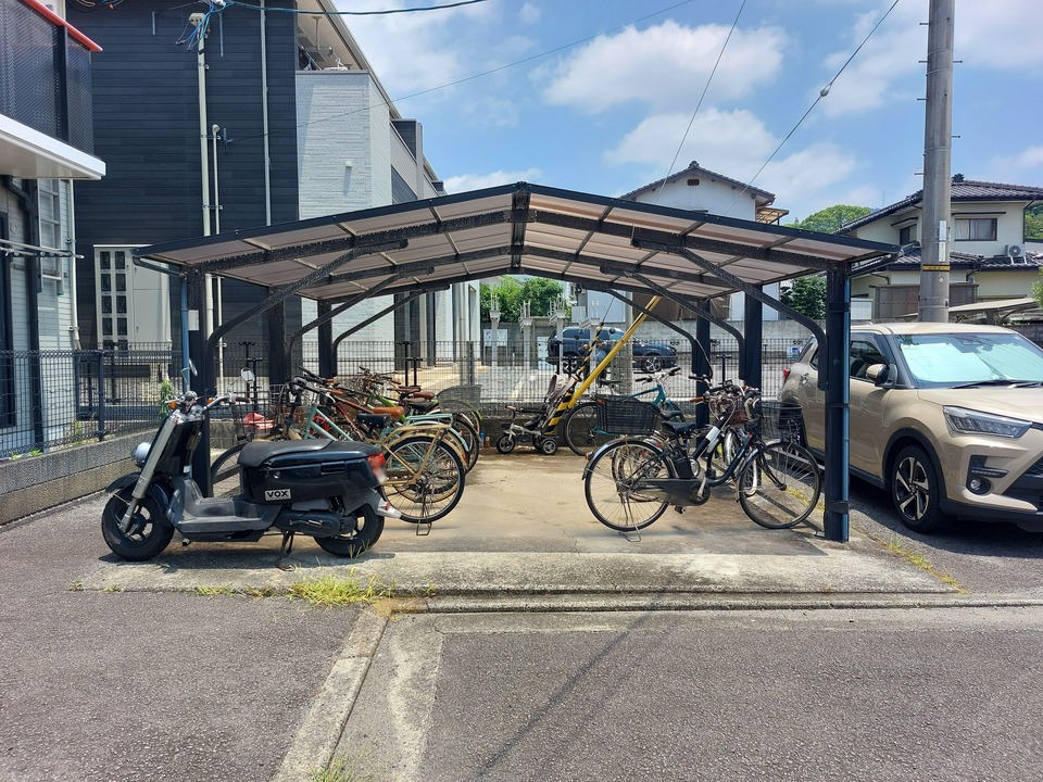駐輪場