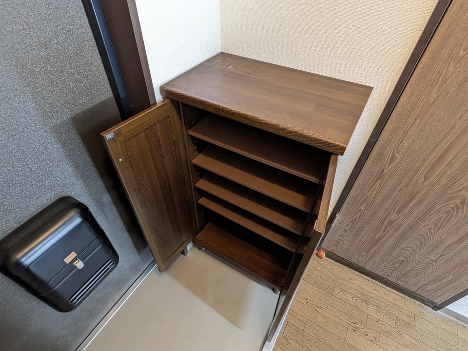 シューズボックス