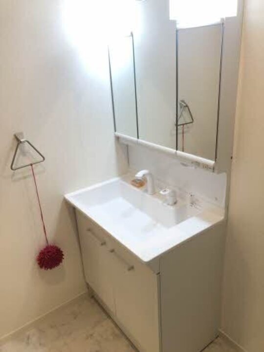 シャワー付洗面化粧台