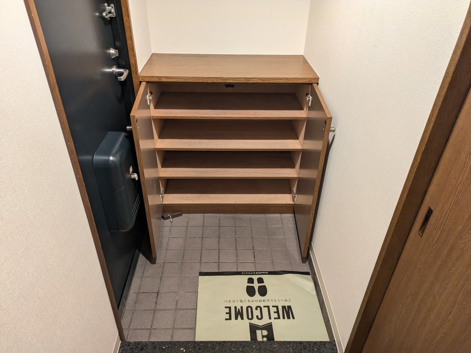 シューズボックス