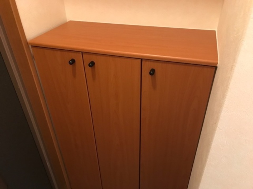 シューズボックス