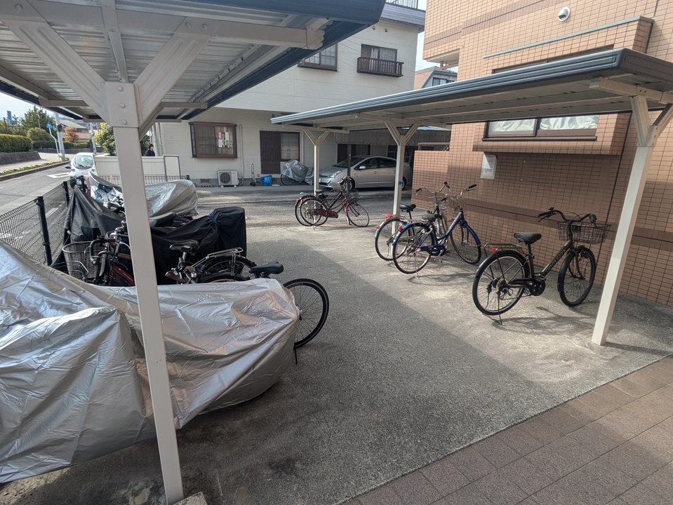 駐輪場