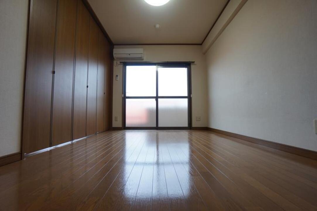 洋室