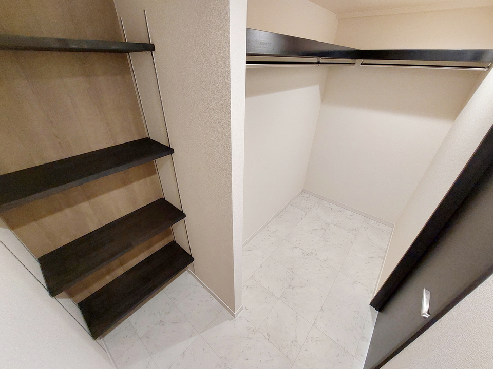 ウォークインクローゼット